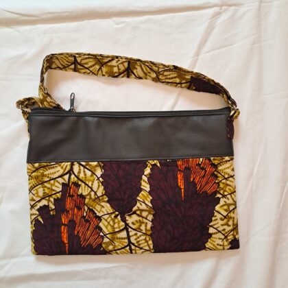Borsa in kitenge e pelle